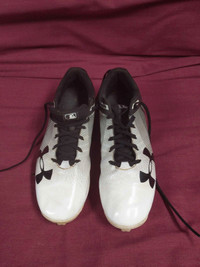 Under Armour Ball Cleats