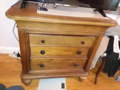 Broyhill Nightstand 3 drawers, with charger and power cords, View more