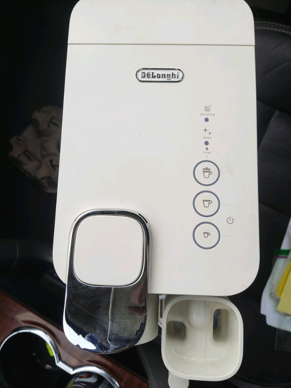 Nespresso De'Longhi Latissima One Espresso Machine Coffee Makers Edmonton Kijiji