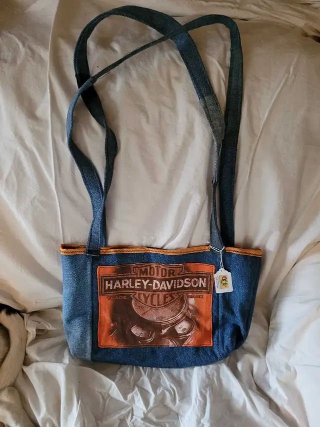 Harley Davidson Purse in Women's - Bags & Wallets in Sudbury - Image 2
