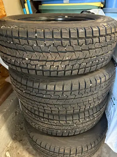 Four Yokohama winter tires on good rims. 225/65R17. Came off Mazda CX 5. Only used one winter. Cash...