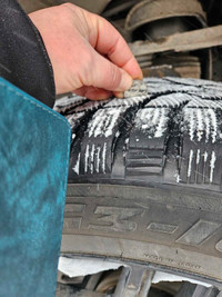 Toyo Observe G3 Ice 285/45/22 winter stud tire Touren TR79 rims 
