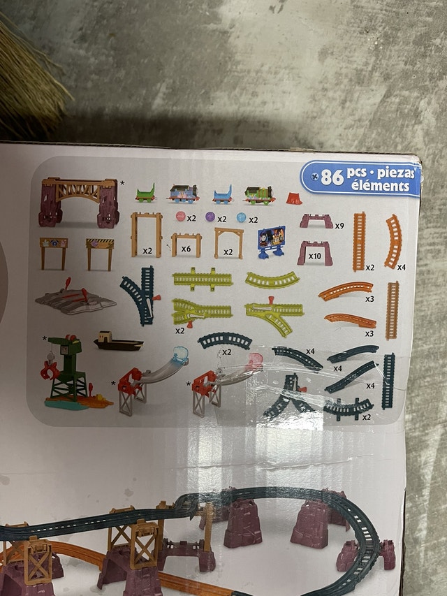 Fisher Price Thomas & Friends Crystal Caves & Train Set Toys & Games Kitchener / Waterloo