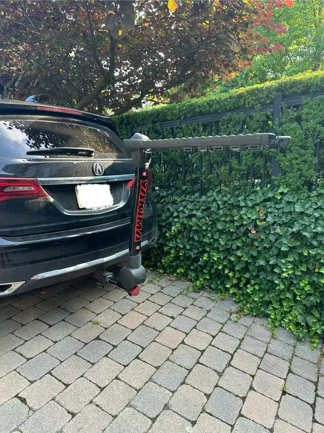 Yakima Full Tilt 5 Bike Carrier in Clothing, Shoes & Accessories in City of Toronto - Image 2