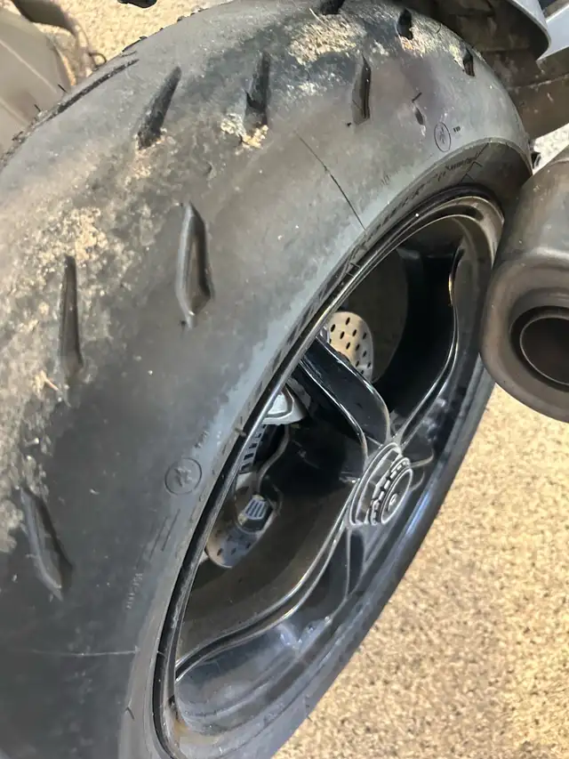 KTM 1290 Super Duke R 2020 in Sport Bikes in Sherbrooke - Image 11