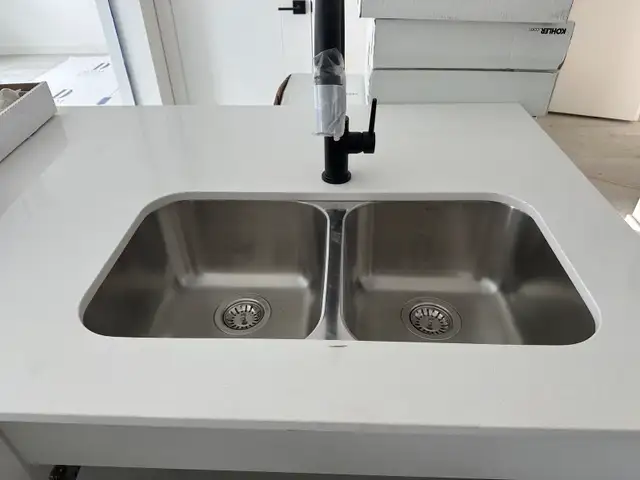 Plumber service431102818696581123