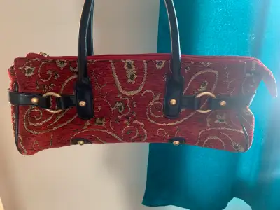 gorgeous womens floral design barrel bag, View more