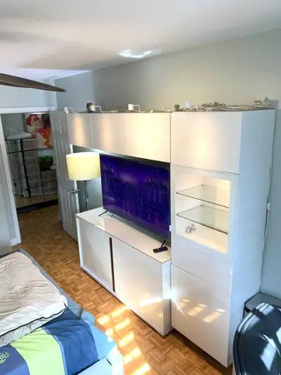 TRES PROPRE, ENTIÈREMENT RÉNOVÉ Une colocation tous compris dans une rue recherchée à 3 min du métro...