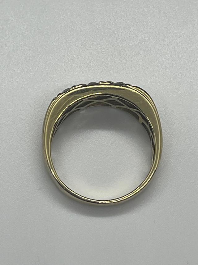 MENS DIAMOND / GOLD RING in Jewellery & Watches in Hamilton - Image 2