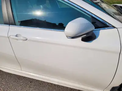Toyota camry 2021 AWD