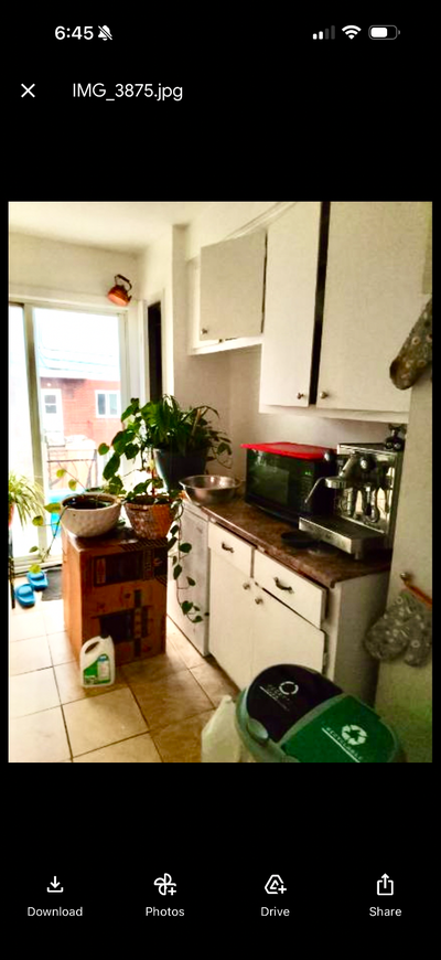 4,1/2 apartments for rent in Montreal north. Electricity is not included. Stove, fridge , washer dry...