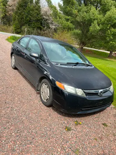 2008 Honda civic dx-g Auto Needs rockers touched up Brakes Doesn’t need much for inspection Inspecti...