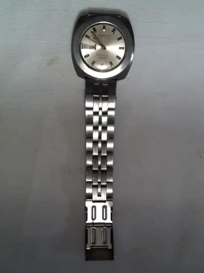 MIDO Multi Star Datoday Vintage Watch, View more