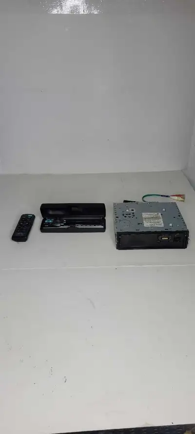 vintage alpine CDA-9830 car stereo with remote , View more