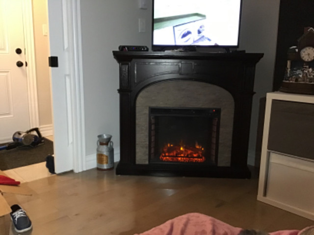 Electric Fireplace in TV Tables & Entertainment Units in Moncton - Image 2