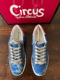 Sneakers - Size 6 Circus by Sam Edelman