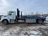 2013 KENWORTH T370 PICKER DECK TRUCK