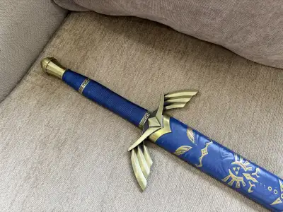 Legend of Zelda Master Sword – Dark Link Skyward Replica with Scabbard Unleash the power of Dark Lin...