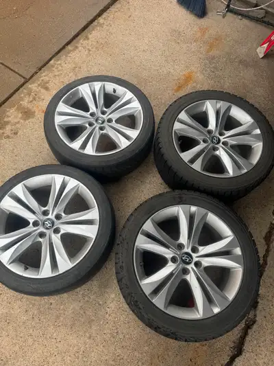 Selling 4 x 18 Rims on 2012 Hyundai Genesis Staggered Rims 2 Yokohama Winter tires 245/45/R18 can st...