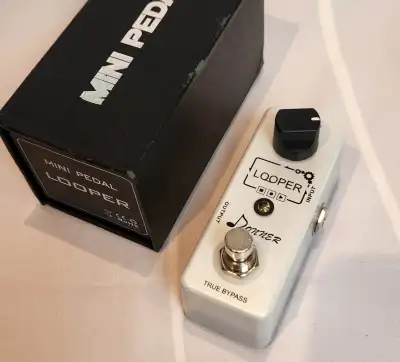 Compact looper pedal ideal for practice, songwriting, and solo performances. Easy to use with solid...