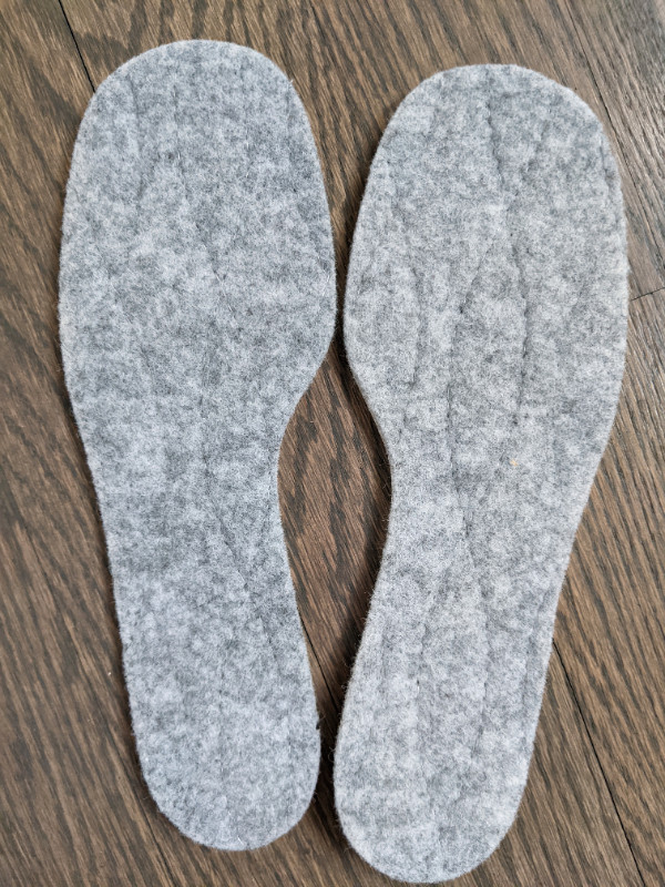 kids Thermal Insoles size 11/13 - Semelle Hivernale pour enfant in Kids & Youth in Gatineau - Image 4