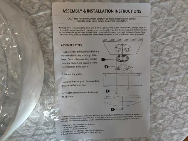 13" White Fabric Flush Mount Ceiling Light in Indoor Lighting & Fans in Mississauga / Peel Region - Image 4