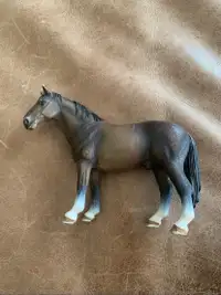 Schleich Hanoverian Stallion toy horse figure retired 2008