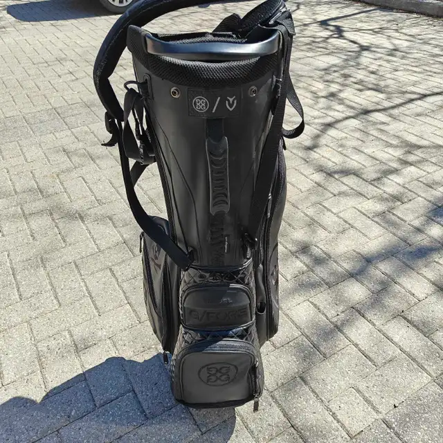 Gfore Transporter 2 golf bag502205652539156482