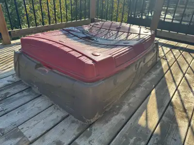 Little Tikes Treasure Chest Sandbox Sand included