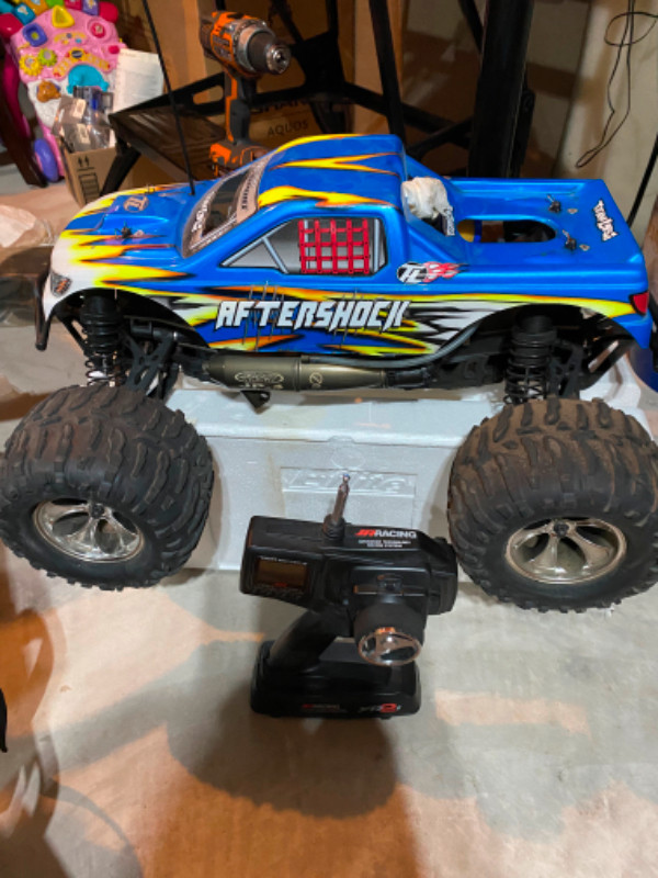 1/8 Scale Nitro RC Aftershock Monster Truck in Hobbies & Crafts in Calgary