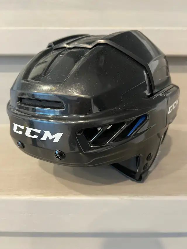 CCM junior hockey helmet in Hockey in City of Toronto - Image 3