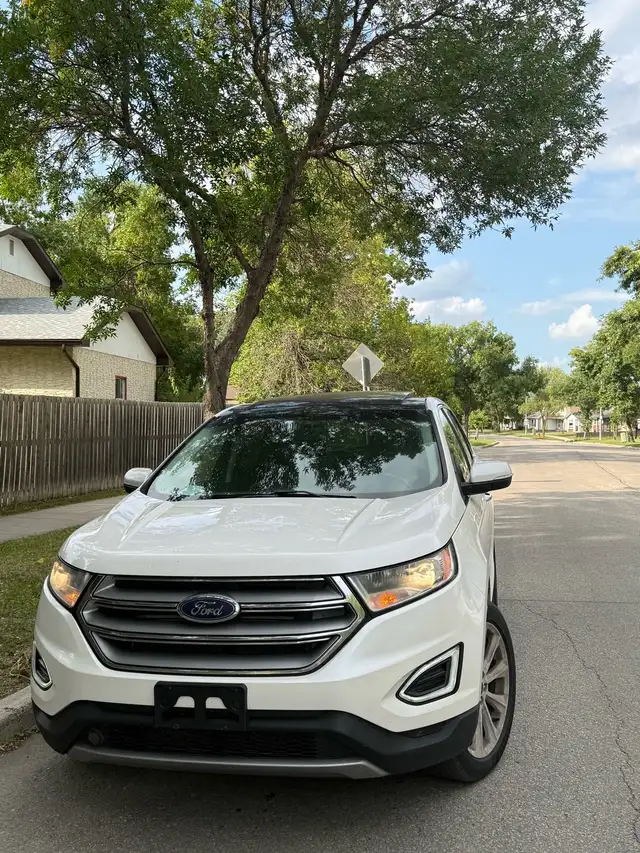 2017 Ford Edge Titanium AWD541162145192366082