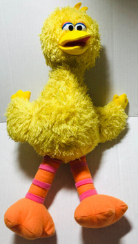 Gund Sesame Street Big Bird Stuffed Animal 14 inches height