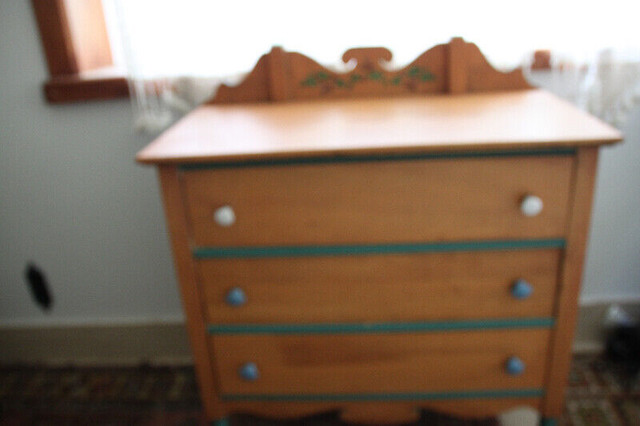 Meuble antique 3 tiroirs Antique furniture dans Commodes et armoires  à Laurentides - Image 3