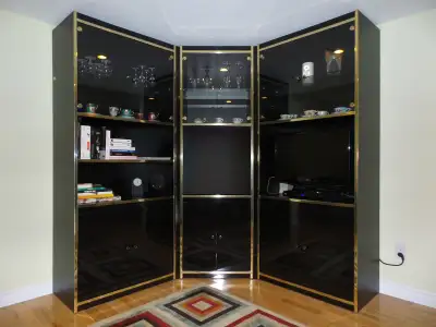 Armoire vitrée, View more