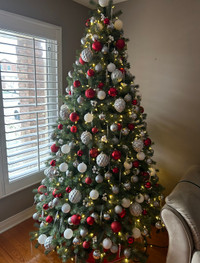 7 ft Christmas Tree
