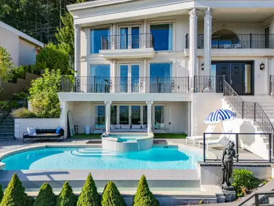 Vancouver Luxury Panoramic Smart Home (Jan–Apr Only), View more