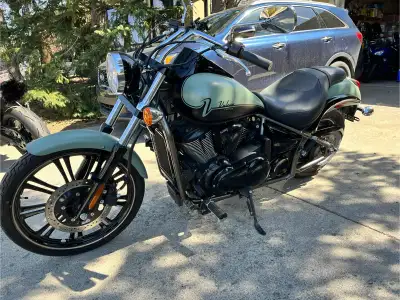 Brand new condition! Never dropped, scratched or dented. This is a 5 speed with belt drive. It only...