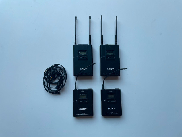 2 x Sony URX-P2 Portable Wireless Microphone Set in General Electronics in City of Toronto