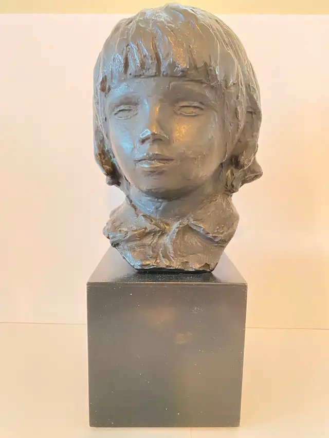 Head of Coco Bust replica by Pierre Renoir 1958 in Arts & Collectibles in City of Toronto - Image 2