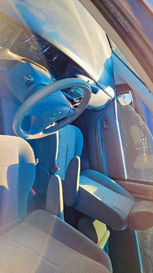 2004 Mazda MPV MPV