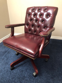 Leatherette Executive Office Chair