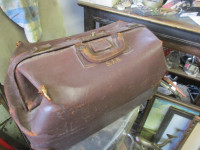 1930s ALL LEATHER SHABBY CHIC DOCTORS BAG  $30 PATIO  PLANTER