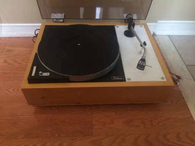 Supex DELUXE turntable with Supex long tonearm, very rare ! in Stereo Systems & Home Theatre in Mississauga / Peel Region - Image 2