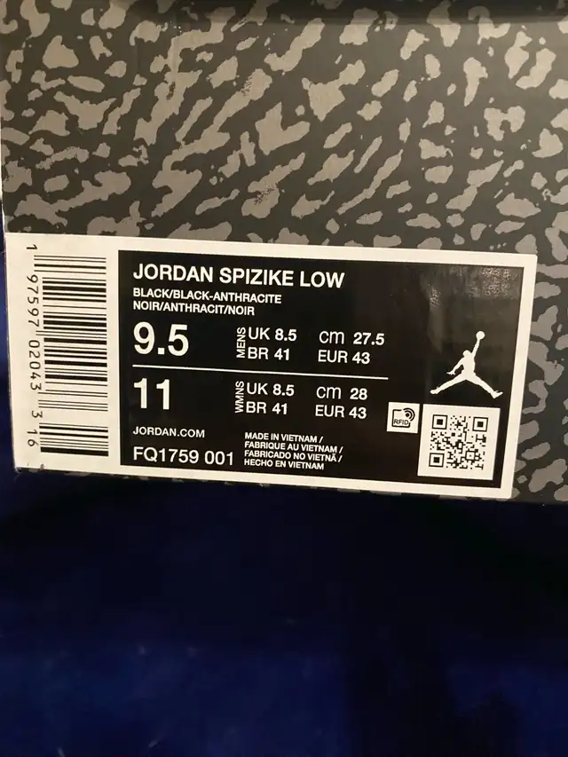 Air Jordan Spizike Low in Men's Shoes in Mississauga / Peel Region - Image 7