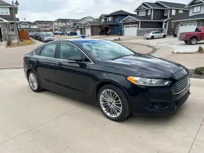 2013 Ford Fusion SE – Fully Loaded – 1.6L EcoBoost – 181,000 km Fully loaded Fusion SE with tons of...