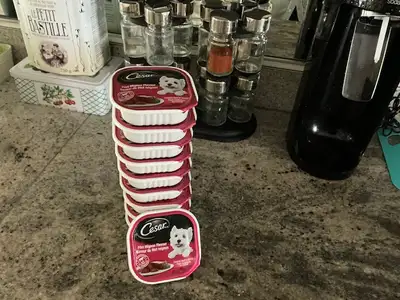 Cesar filet mignon - 10 x 100 gram seperate cans., View more