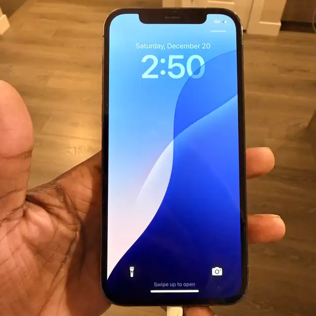 IPhone 12 Pro with charger and block - unlocked in Cell Phones in Calgary - Image 2