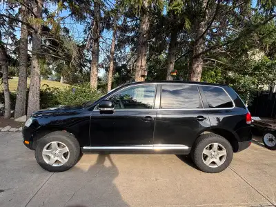 2006 VW Toureg , V 6 engine all leather seating All Wheel Drive Remote start (Viper) starts and runs...
