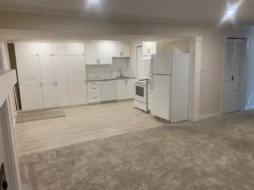 Available now . Recently renovated Beautiful professional suite. Both bedrooms and the Bathroom are...